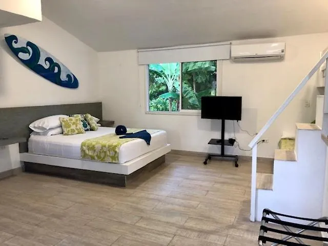 Casa De Las Flores Tropical 호텔 San Andrés 4*,